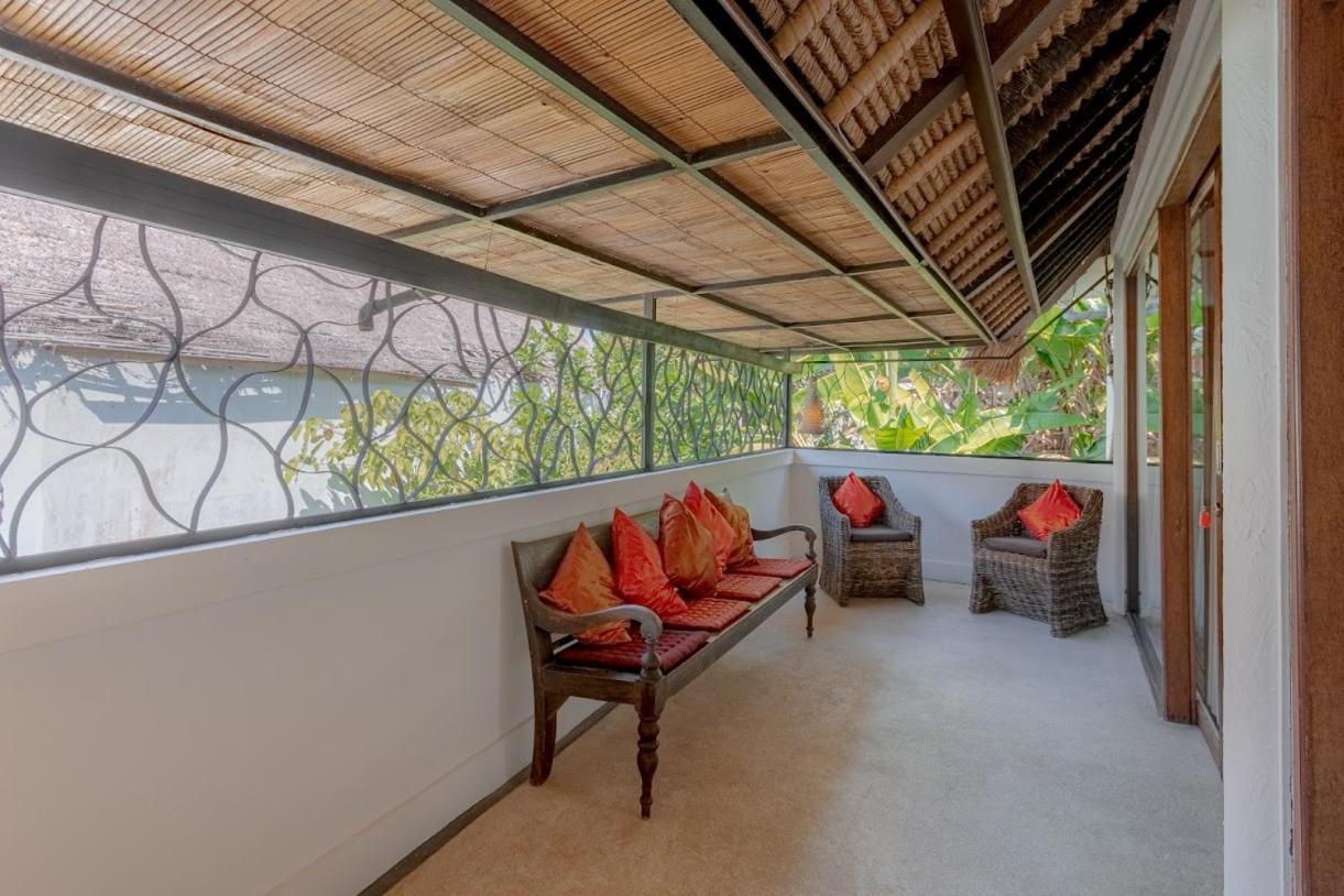 Bali Akasadua Villa Seminyak Buitenkant foto